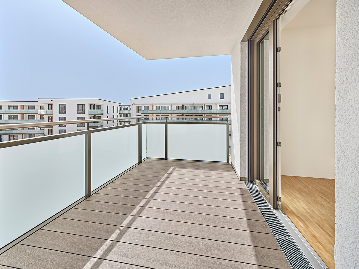 DIBAG Rathausviertel Kirchheim Loggia