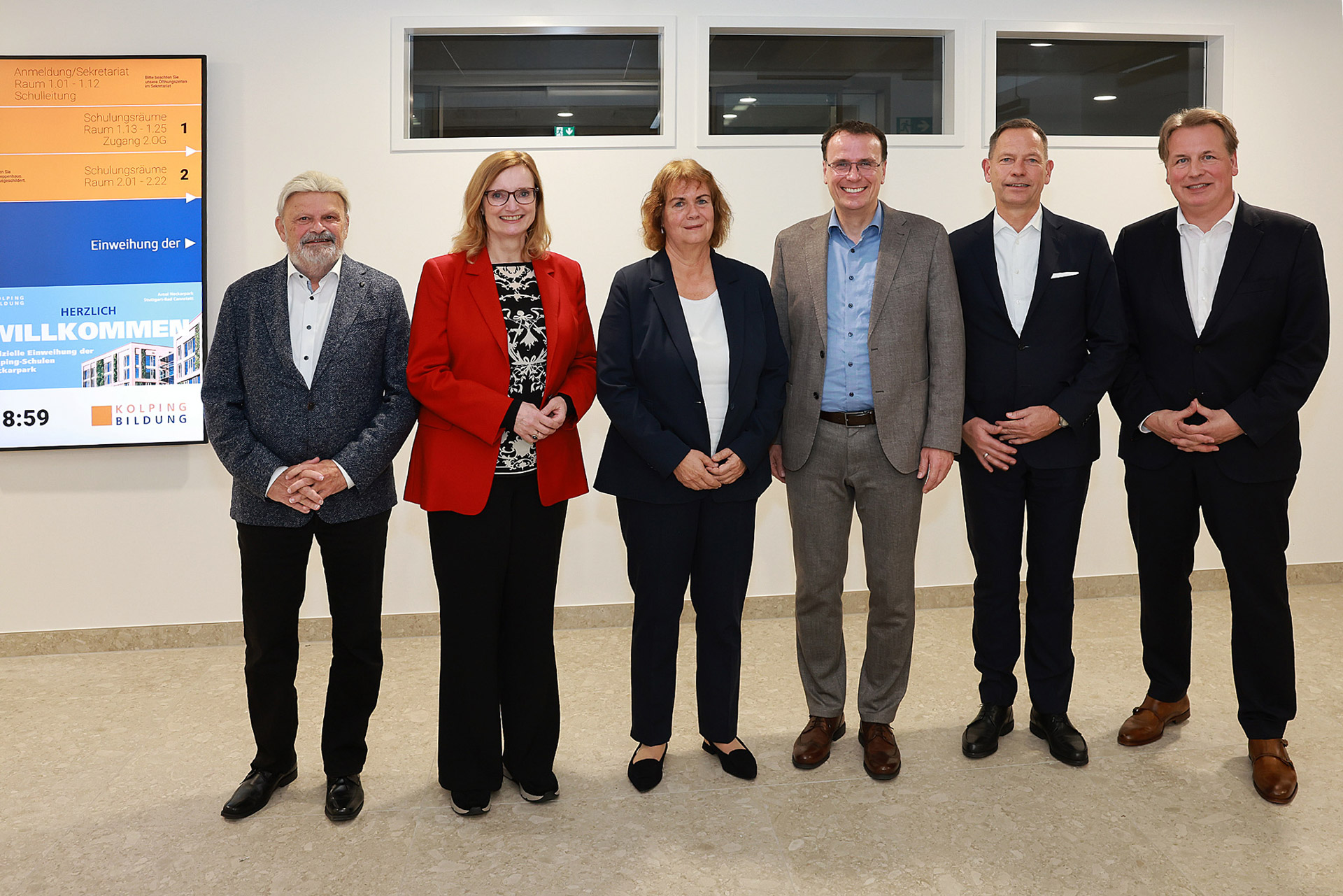 DIBAG News Eröffnung Kolping Neckarpark Stuttgart Gruppenbild